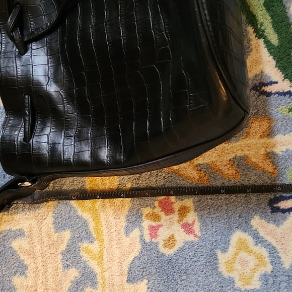 Sezane Farrow Croc Embossed Farrow Bucket Back - Picture 10 of 12